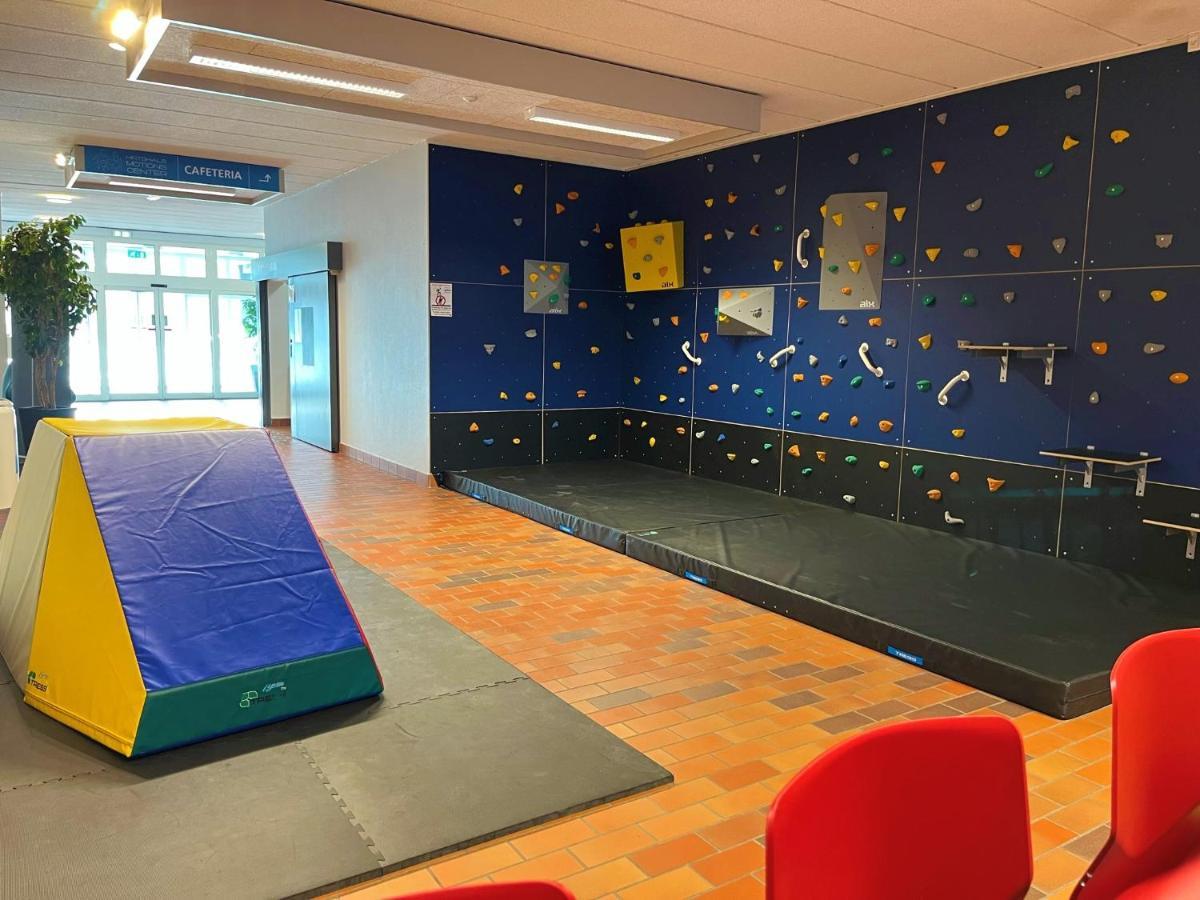 Hirtshals Idraetscenter - Vandrehjem - Hostel Exterior photo